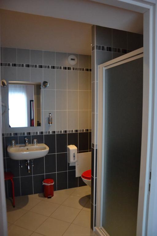 Hotel Evian Express - Terminus חדר תמונה