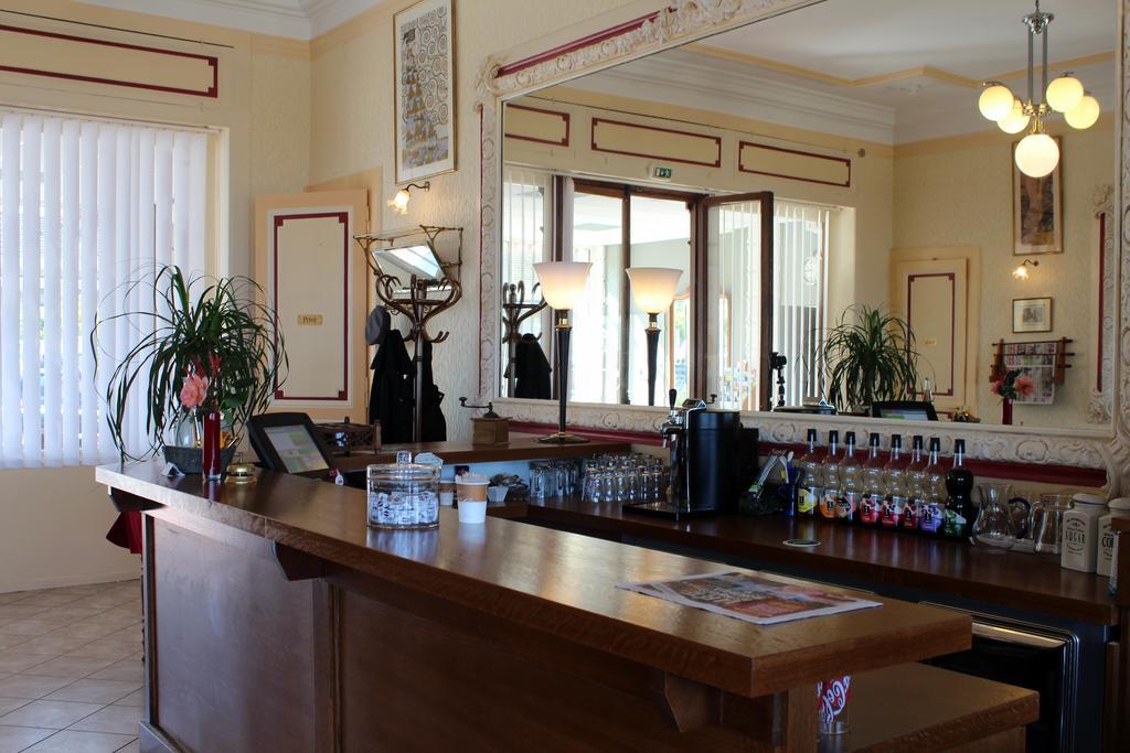 Hotel Evian Express - Terminus מראה חיצוני תמונה