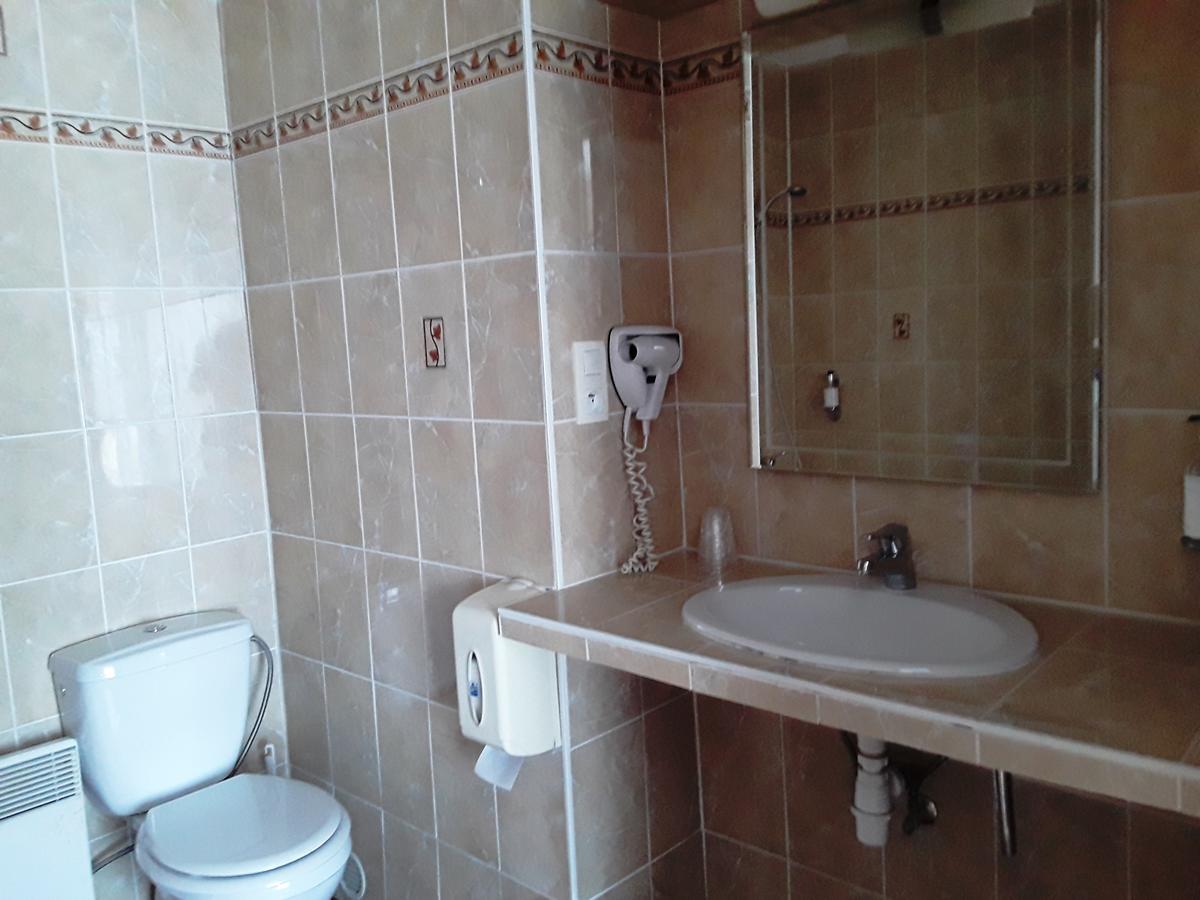 Hotel Evian Express - Terminus מראה חיצוני תמונה